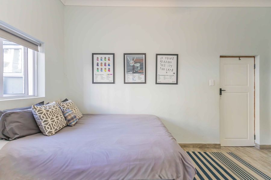 To Let 2 Bedroom Property for Rent in Sea Point Western Cape